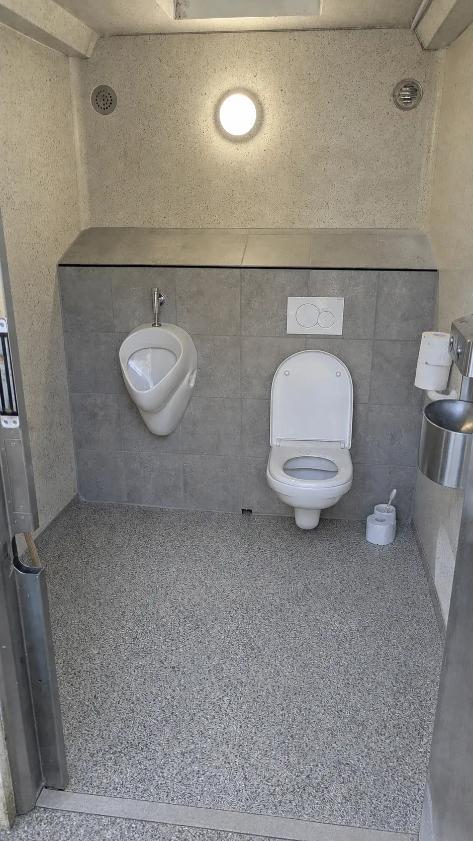 Toilette von innen
